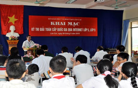 Khai mạc kỳ thi Toán cấp quốc gia qua Internet tại Lào Cai.